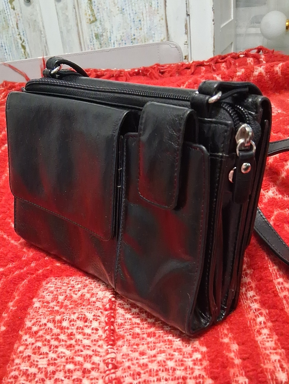 Vintage Leather Y2K DANIER CROSSBODY WOC